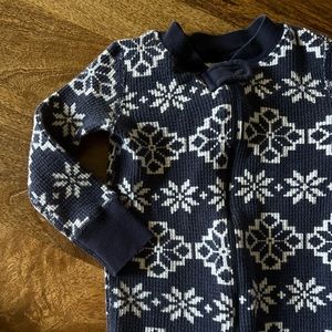 Hanna Andersson Snowflake Zip Pajamas 18-24 months